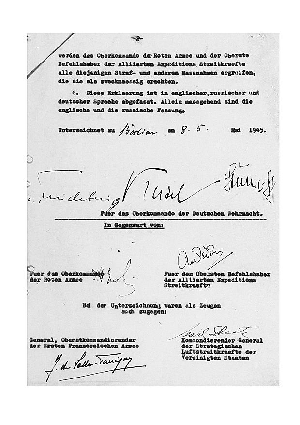 Kapitulationserklärung der Deutschen Wehrmacht durch Friedeburg, Keitel und Stumpff